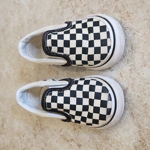 black and white checkered vans toddler size 4